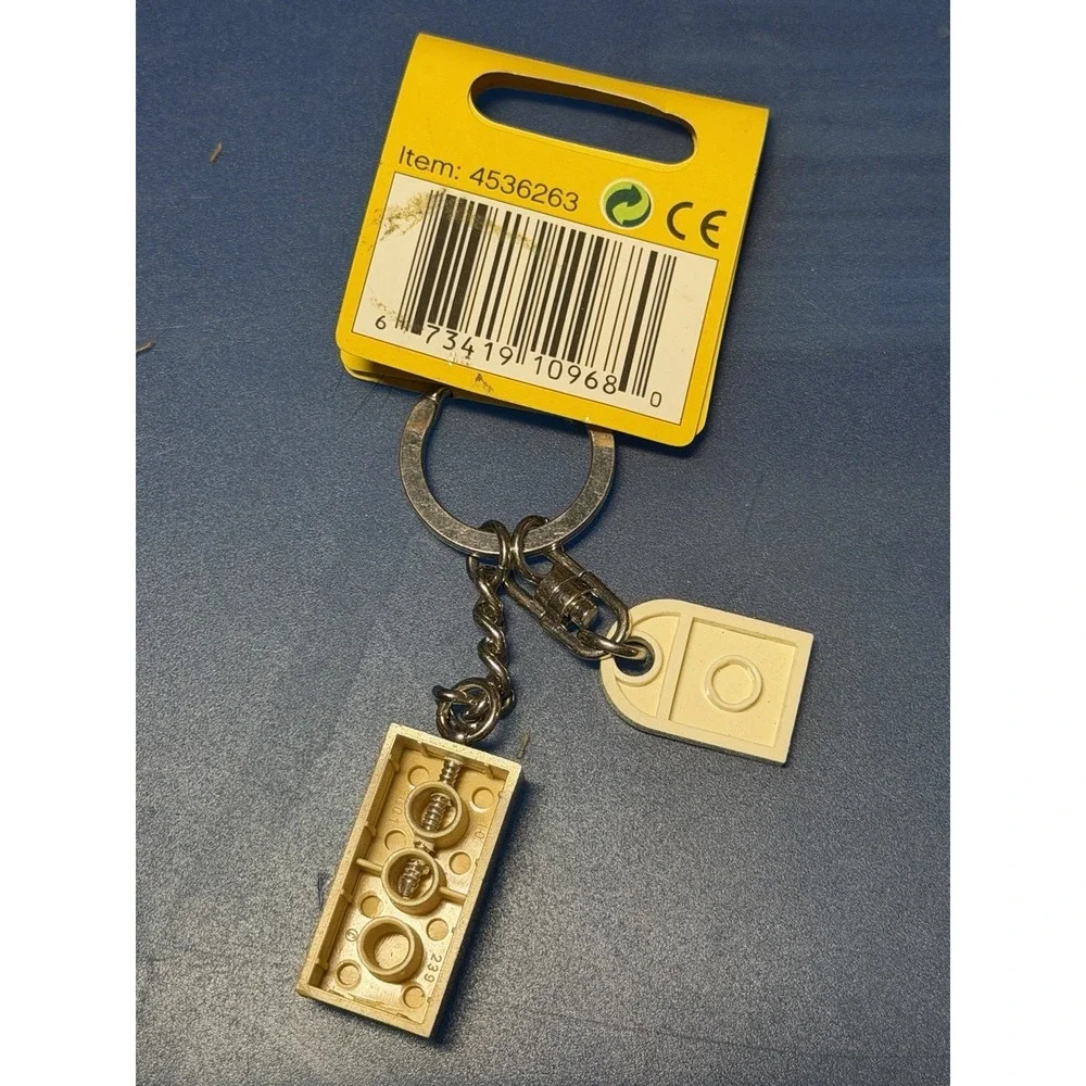NEW Lego 50 years Anniversary Gold Brick Keychain - ‎ 2008 (852445)